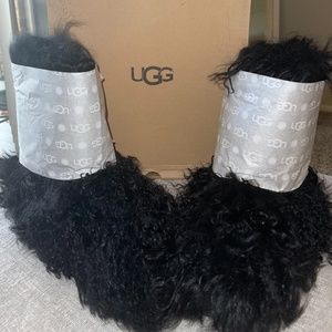 UGG Fluff Momma Mongolian Boots | Black | Women’s US 9, UK 7.5, EU 40